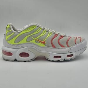 Nike Womens Air Max Plus SE Hot Punch White Volt Yellow Pink 862201-102 Size 10
